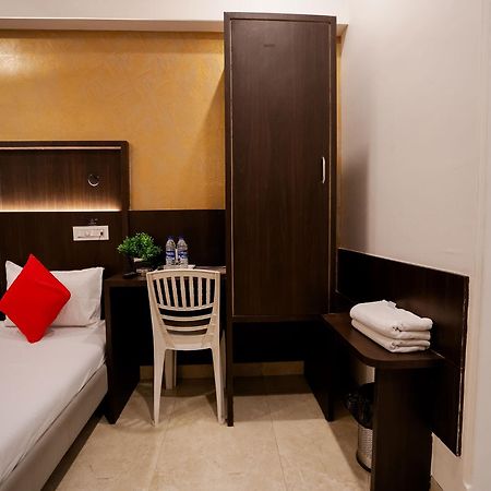 Hotel Grand Seasons- Navi Mumbai Exteriör bild