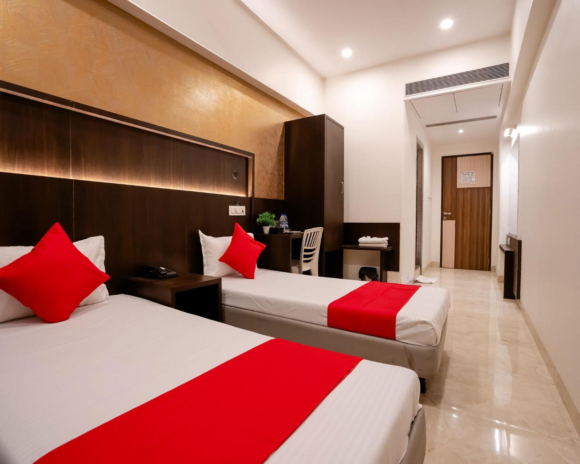 Hotel Grand Seasons- Navi Mumbai Exteriör bild